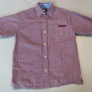 Short sleeve dress shirt